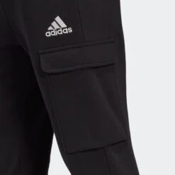 ADIDAS BROEK VOOR FITNESS EN SOFT TRAINING HEREN ZWART 8 ADIDAS BROEK VOOR FITNESS EN SOFT TRAINING HEREN ZWART -Adidas Verkoopwinkel broek voor fitness en soft training heren zwart 2