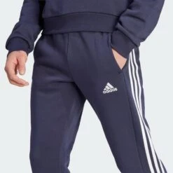 ADIDAS Essentials Fleece 3-Stripes Tapered Cuff Broek -Adidas Verkoopwinkel essentials fleece 3 stripes tapered cuff broek 3