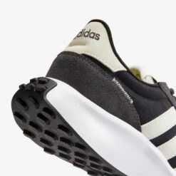 ADIDAS HERENSNEAKERS Run 70s Zwart/grijs 12 ADIDAS HERENSNEAKERS Run 70s Zwart/grijs -Adidas Verkoopwinkel herensneakers run 70s zwartgrijs 4