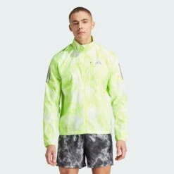 ADIDAS Own The Run Allover Print Jack