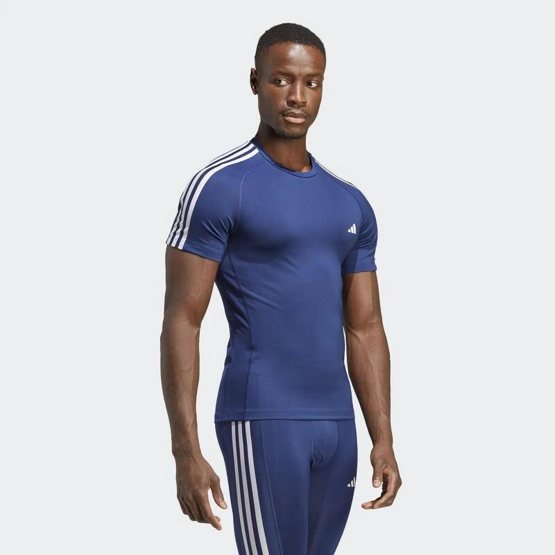 ADIDAS Techfit 3-Stripes Training T-shirt 1 ADIDAS Techfit 3-Stripes Training T-shirt